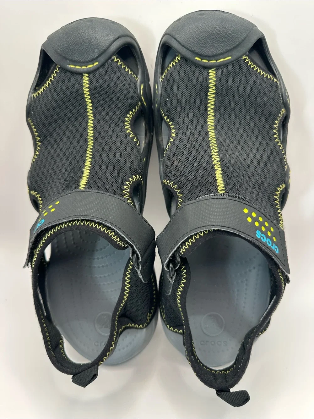 Crocs Swiftwater Black Mesh Fisherman Deck Sandals Men's size 10 Strap
